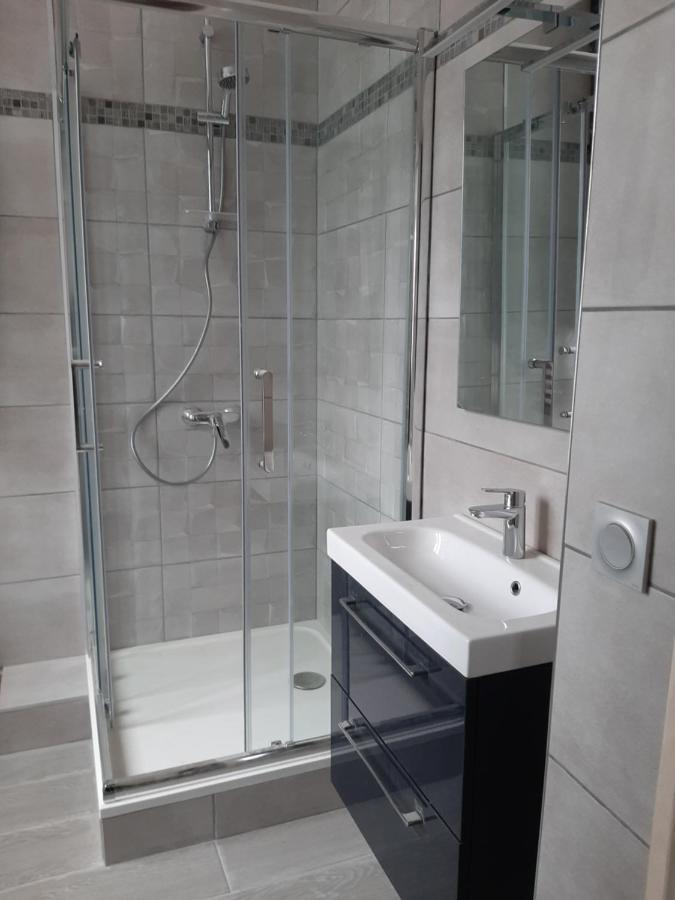 Studio Meuble Renove Superbes Prestations Proche Hyper Centre - Residence La Fresnaie เลรูส ภายนอก รูปภาพ
